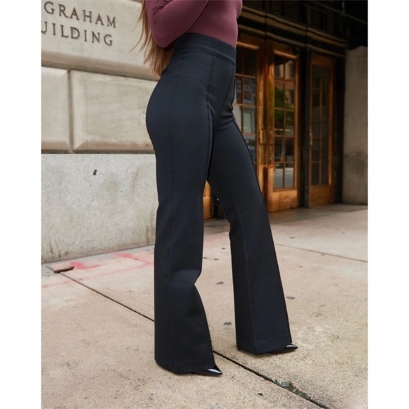 SPANX Super Smooth Perfect Fit Ponte Flare Pant High Rise Size Medium - Picture 7 of 16